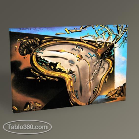 Salvador Dali Soft Watch at the Moment of Tablo