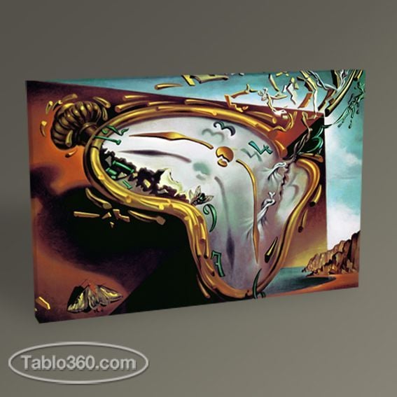 Salvador Dali  Soft Watch at the Moment of  Tablo