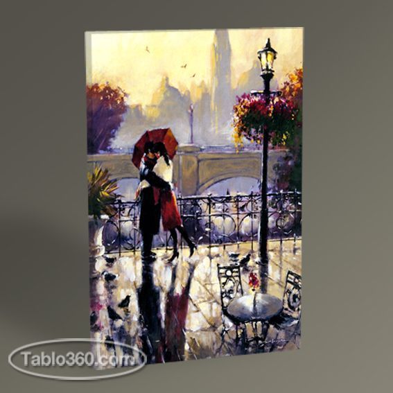 Romantic Embrace Tablo